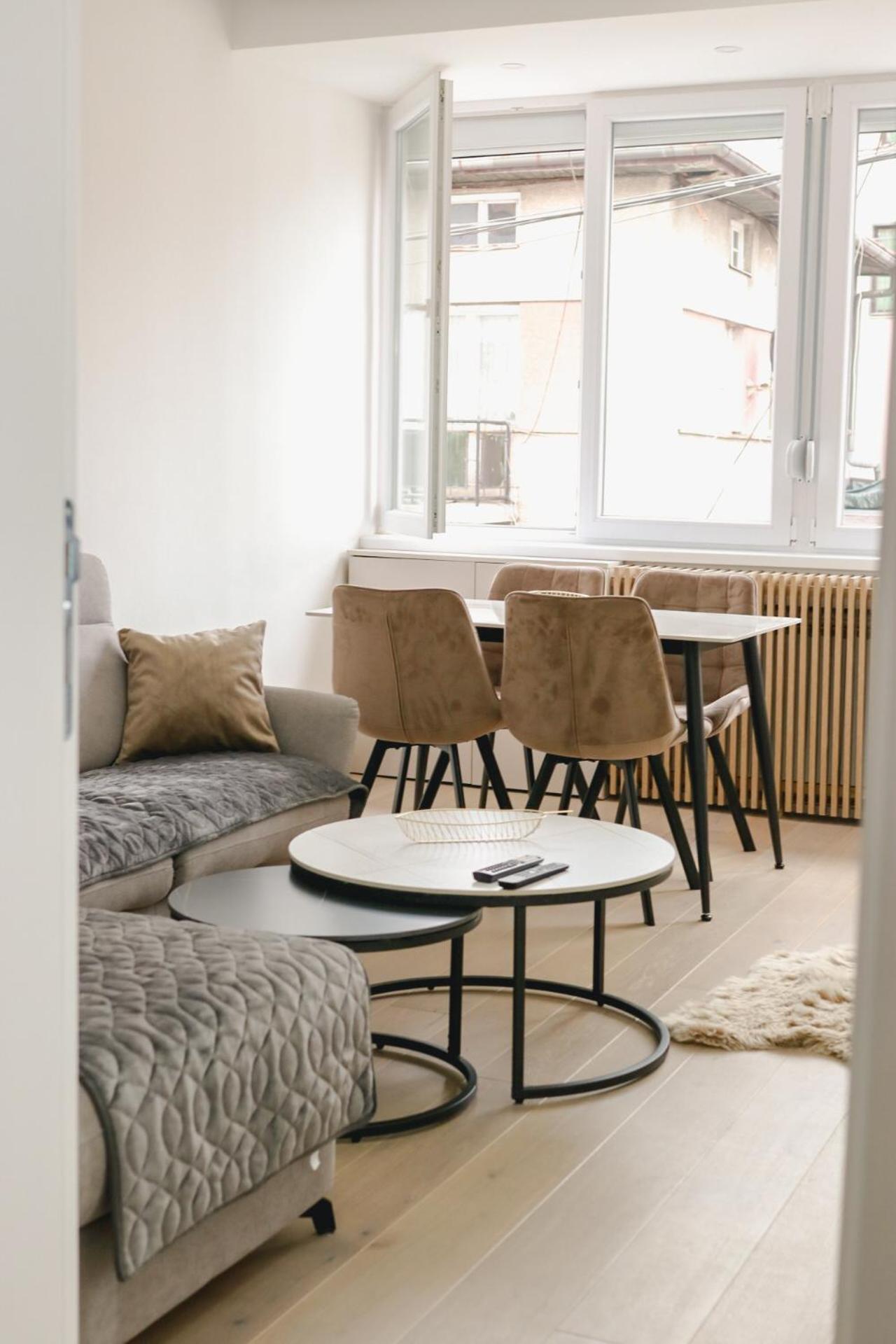 Apartment Old Town Lux *